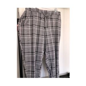 Ava & Viv Mid Rise Knit Pants